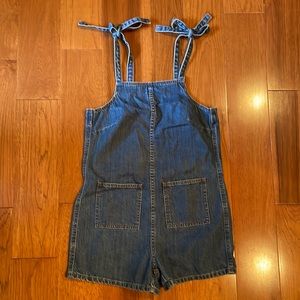 Madewell | Tie-Strap Short Overalls in Marston Wash | size:xs